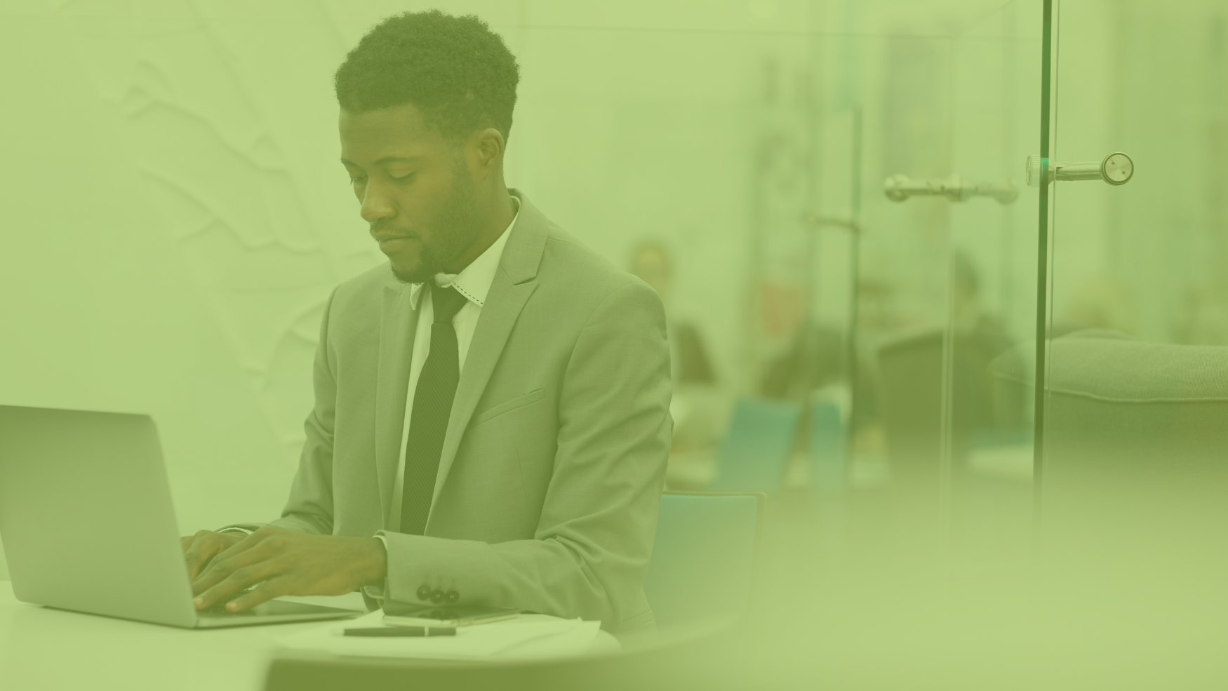 De-Risking-Advisor-Compensation-Building-the-Foundation-for-Scalable-Growth